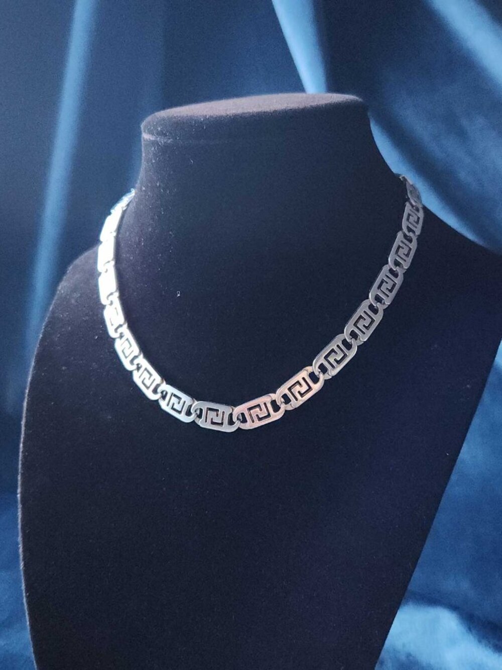 Long and thick 25 inch silver chain